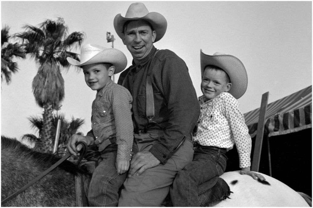 Slim Pickens Net Worth